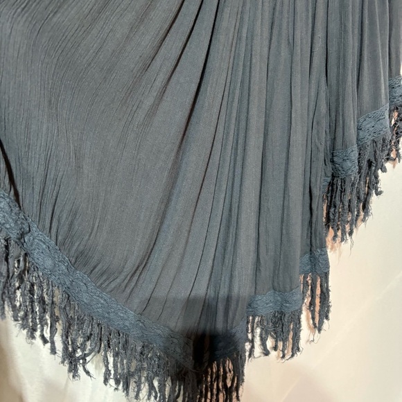 Fashion Fuse Blue Batwing Sleeves with Fringe Size L - Picture 5 of 8